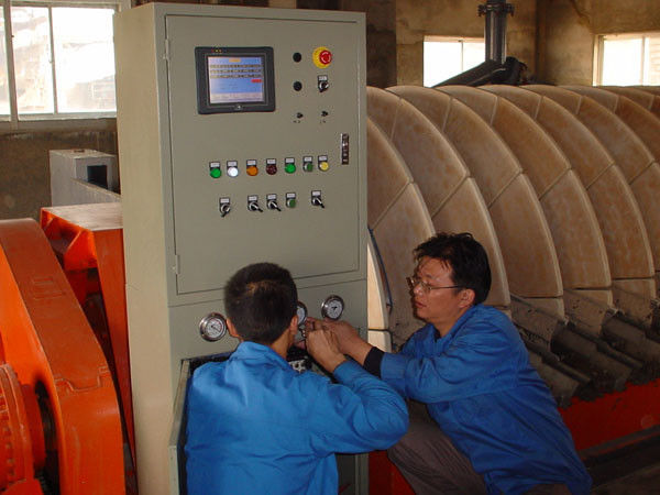 Ahorro de la energía rotatorio del área de la filtración del filtro de discos de la mezcla de la explotación minera 1~240m2